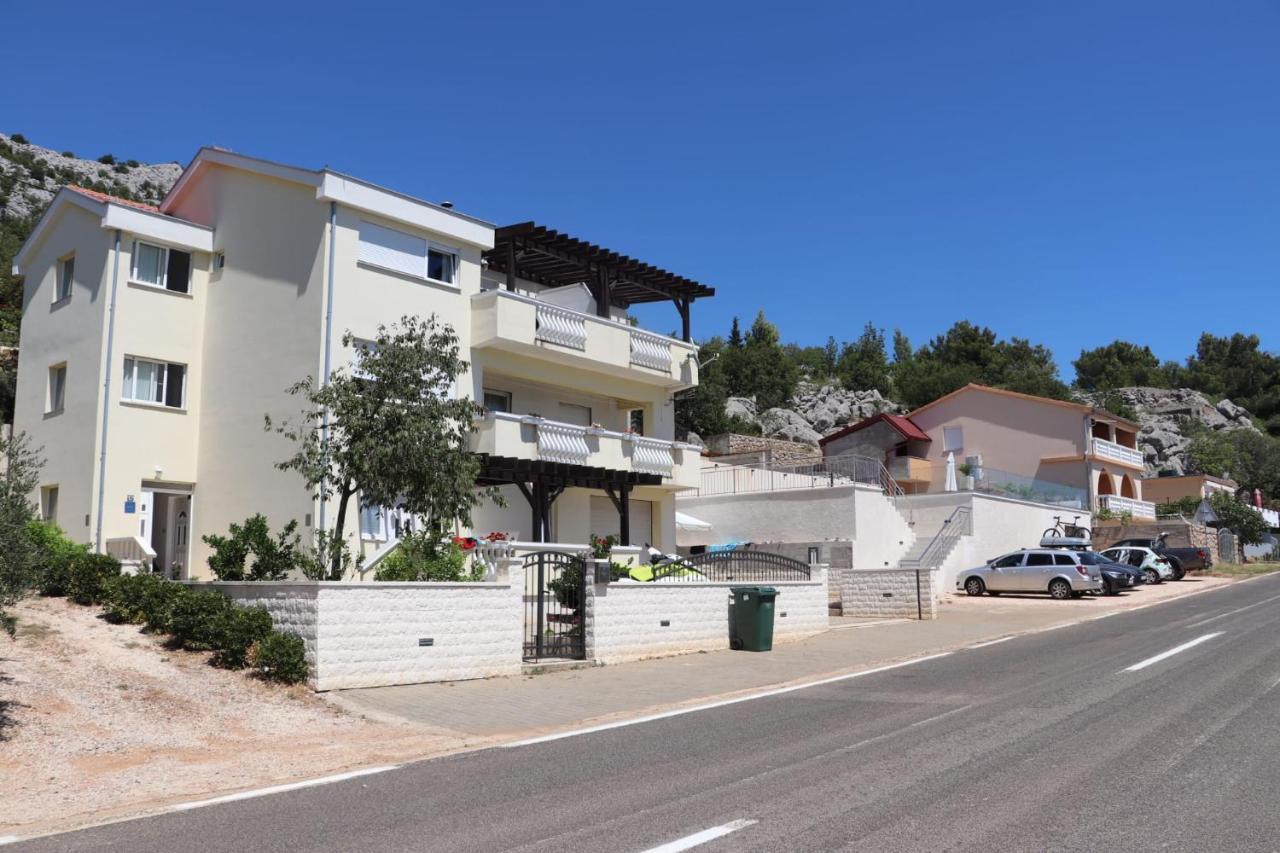 Petra Apartment *