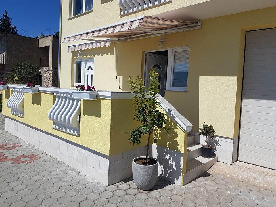 Apartment Petra